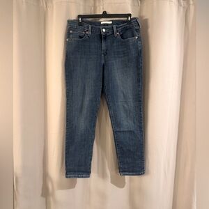Women’s Levis’s Classic Blue Denim Jeans